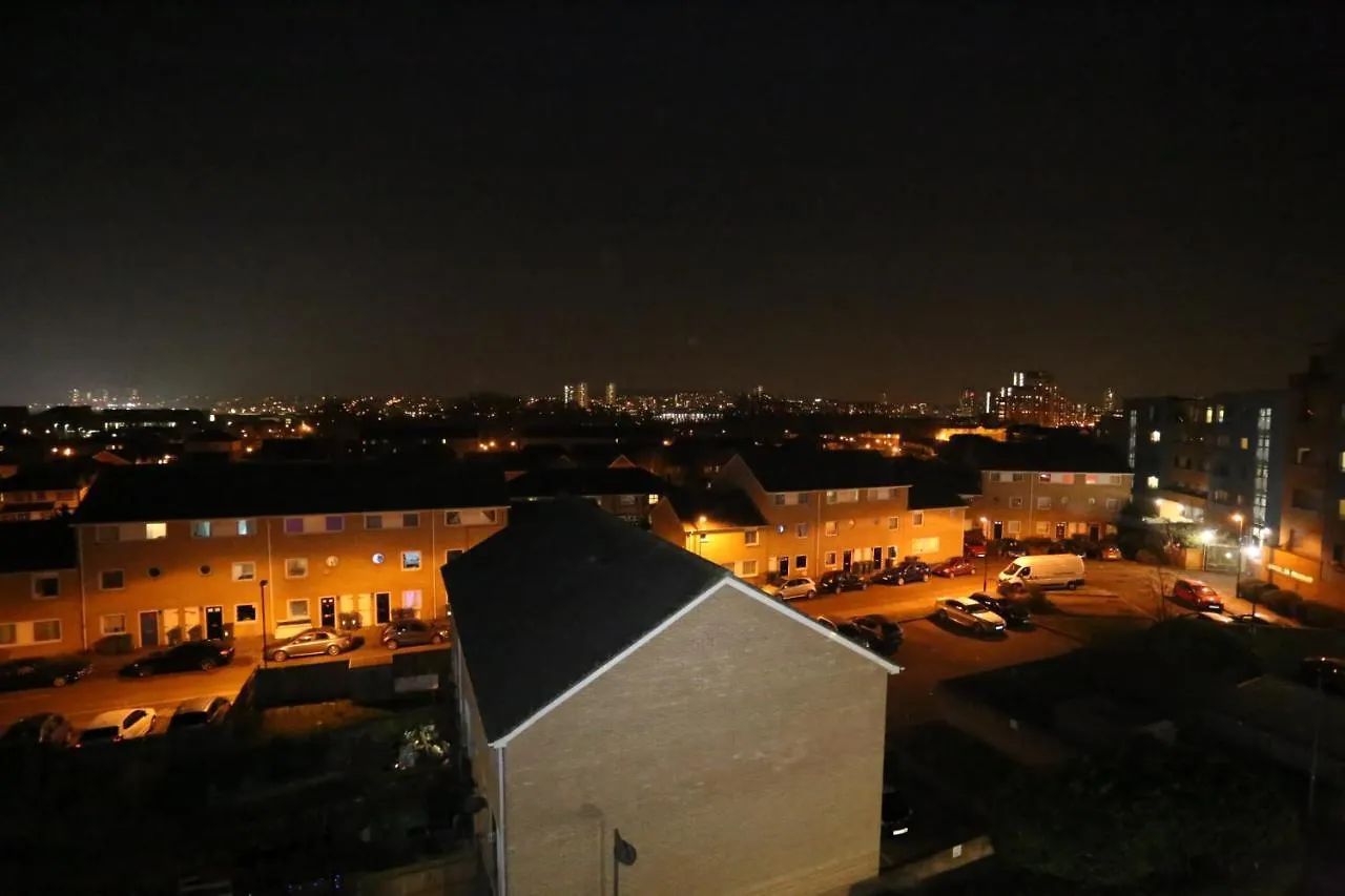 Lovely View 2 Beds 2 Bath Apartment, London United Kingdom
